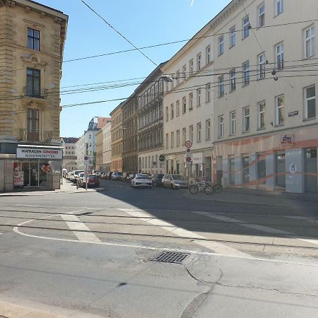 Apartament Sonniges Studio Heinzelmanngasse Wiedeń Zewnętrze zdjęcie