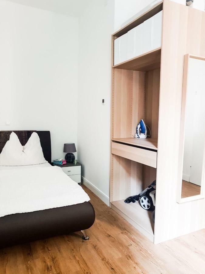 Apartament Sonniges Studio Heinzelmanngasse Wiedeń Zewnętrze zdjęcie