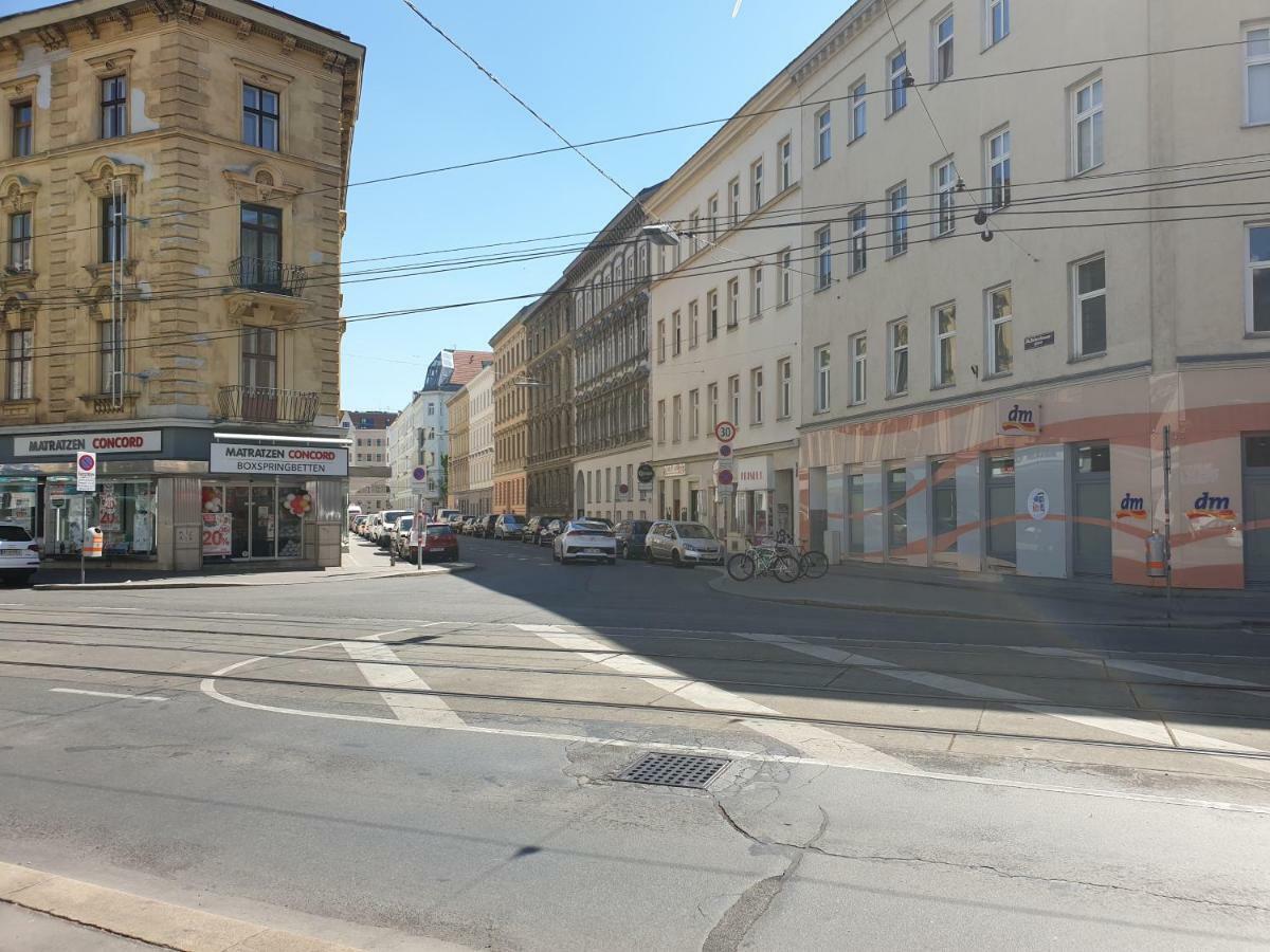 Apartament Sonniges Studio Heinzelmanngasse Wiedeń Zewnętrze zdjęcie